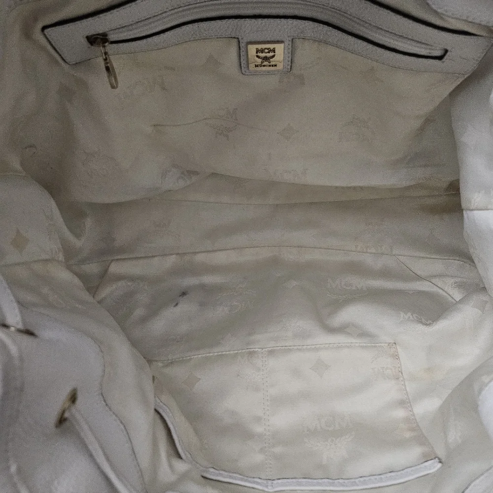 MCM White Leather Bag - Picture 10 of 16